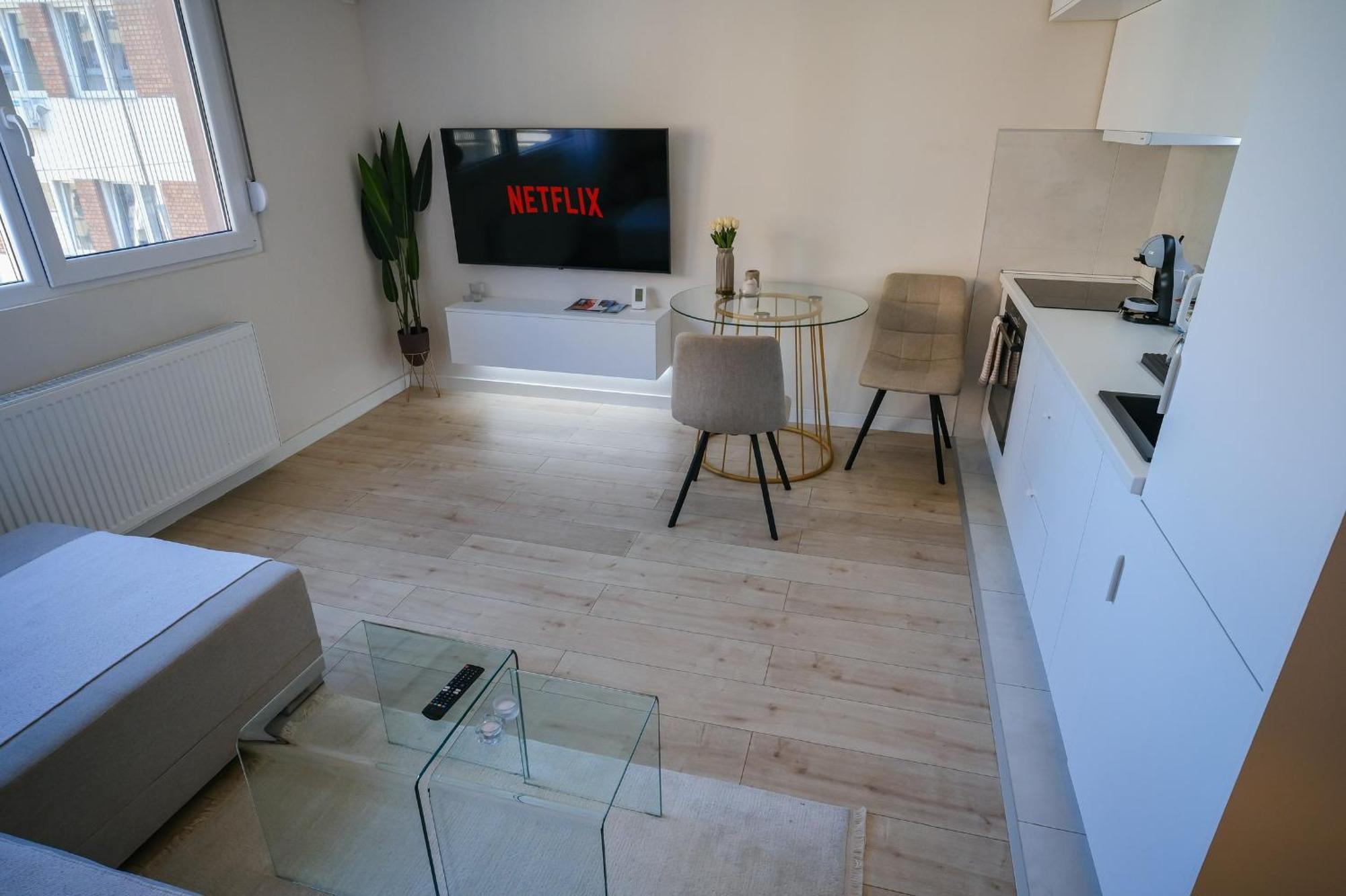 Apartment In Nis, Center! Brand-New Екстер'єр фото